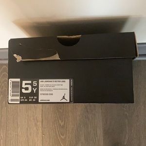 Air Jordan 11 Retro (GS) 5.5Y